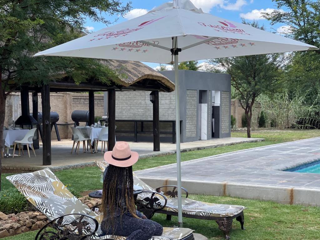 Phokeng チベリー ベッド アンド ブレックファースト Bed & Breakfast エクステリア 写真