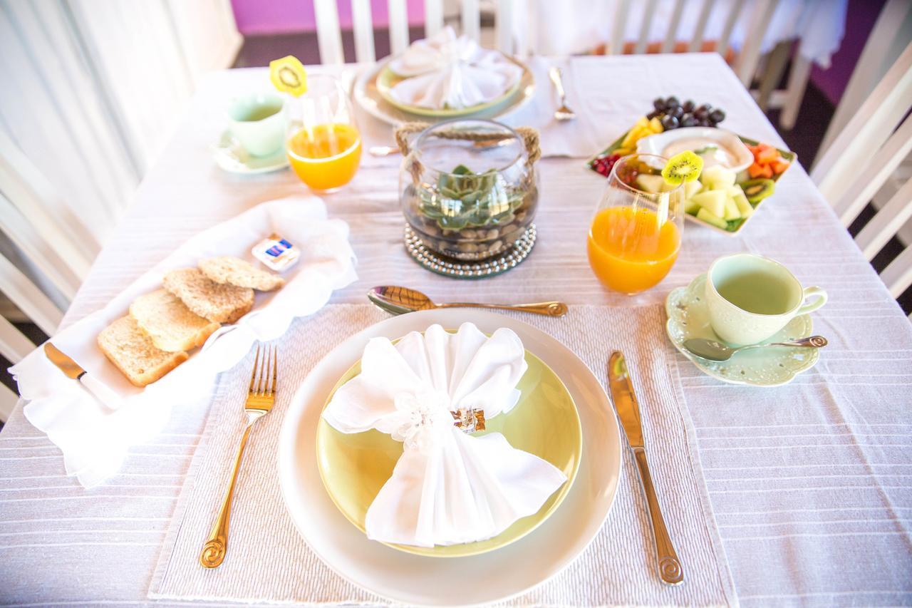 Phokeng チベリー ベッド アンド ブレックファースト Bed & Breakfast エクステリア 写真